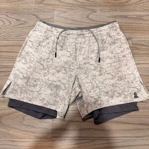 Chubbies Men's Gray Patterned Shorts